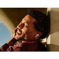Наушники Bose QuietComfort Ultra Earbuds 2nd Gen (бежевый) - Превью изображения №6 — Интернет-магазин 7 дней