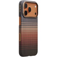 Чехол для телефона Pitaka Ultra-Slim для iPhone 17 Pro (Sunset) - Превью изображения №3 — Интернет-магазин 7 дней